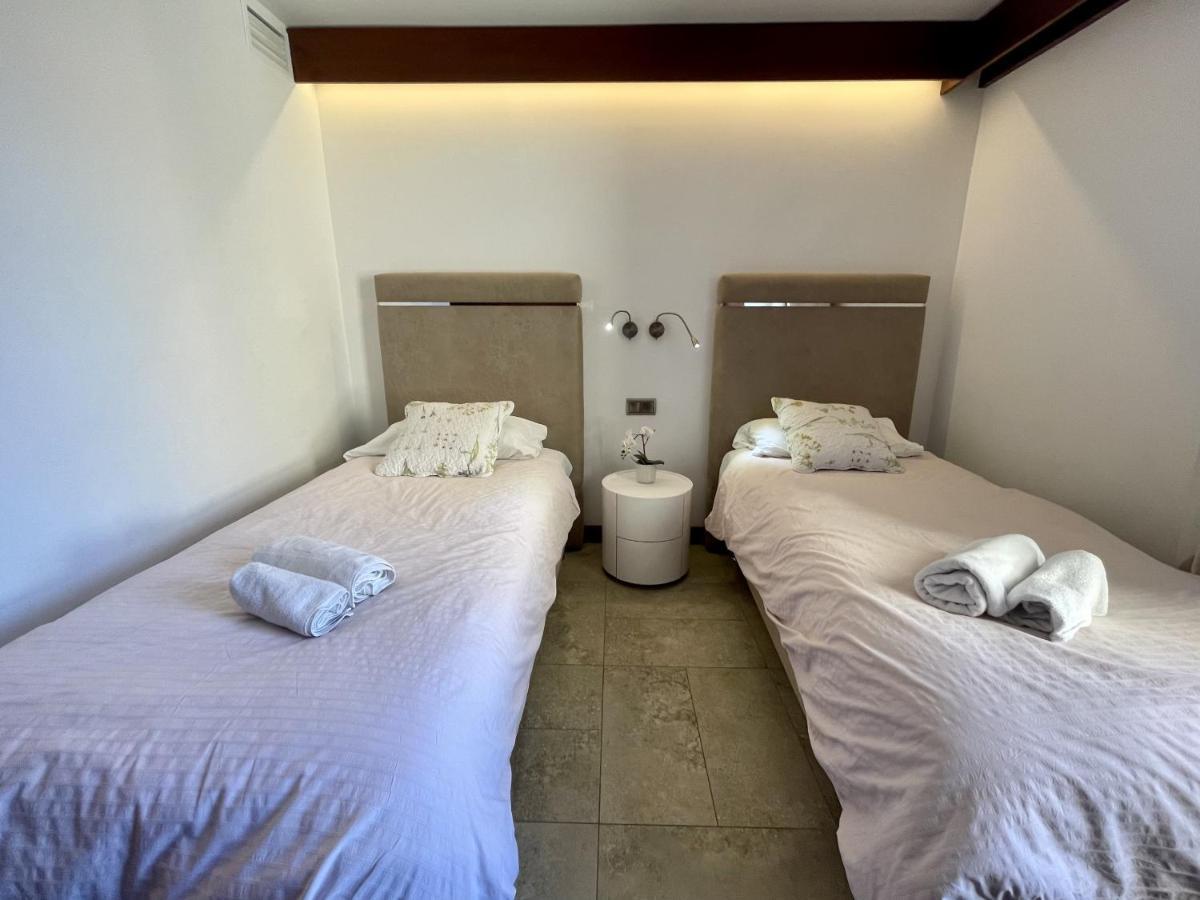 Exclusive Beachfront Apartment Torremolinos - Pool - Paddle - Tenis - Wifi - Central Aircon Экстерьер фото