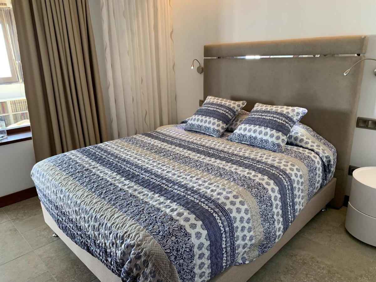 Exclusive Beachfront Apartment Torremolinos - Pool - Paddle - Tenis - Wifi - Central Aircon Экстерьер фото