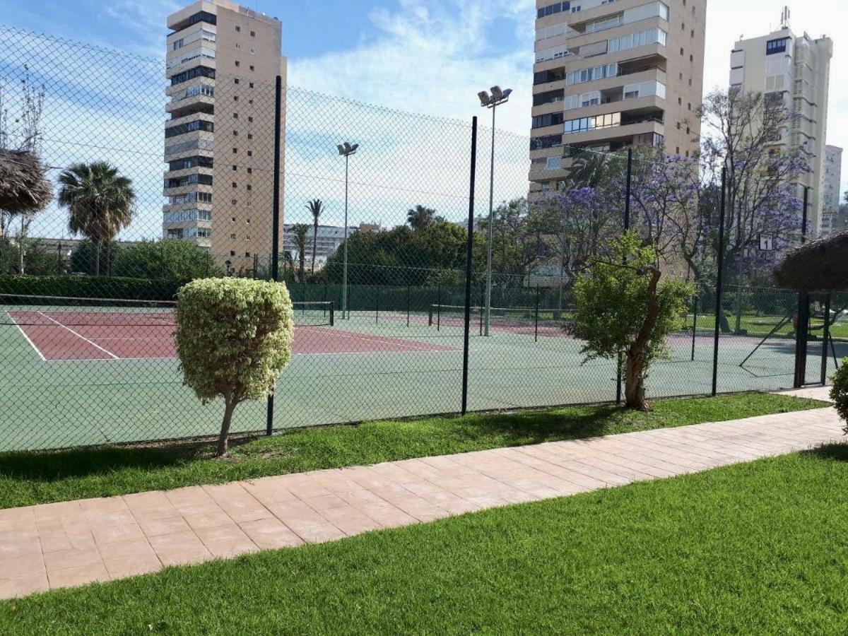 Exclusive Beachfront Apartment Torremolinos - Pool - Paddle - Tenis - Wifi - Central Aircon Экстерьер фото